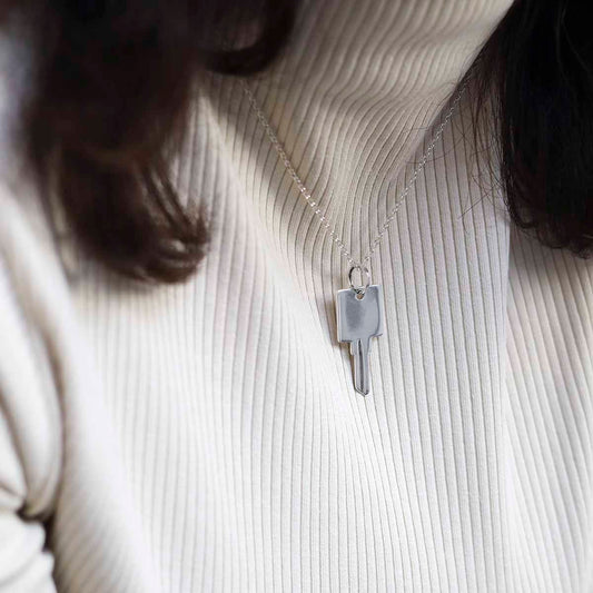 MZA056S Sterling Silver Key Necklace Large Model copy