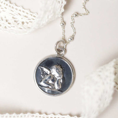 MZA019_Engravable Sterling Silver Cherub Necklace_1