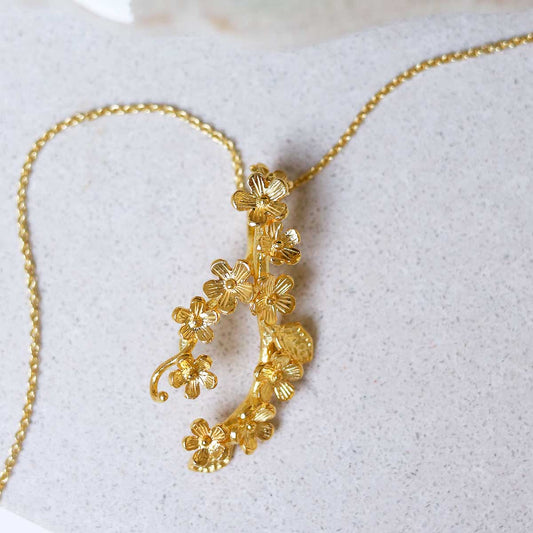 MB081PG _Gold Plated Forget Me Not Cluster Necklace_2