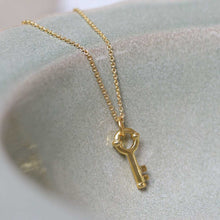 MB168G_Gold Plated Sterling Silver Key Necklace_1 new