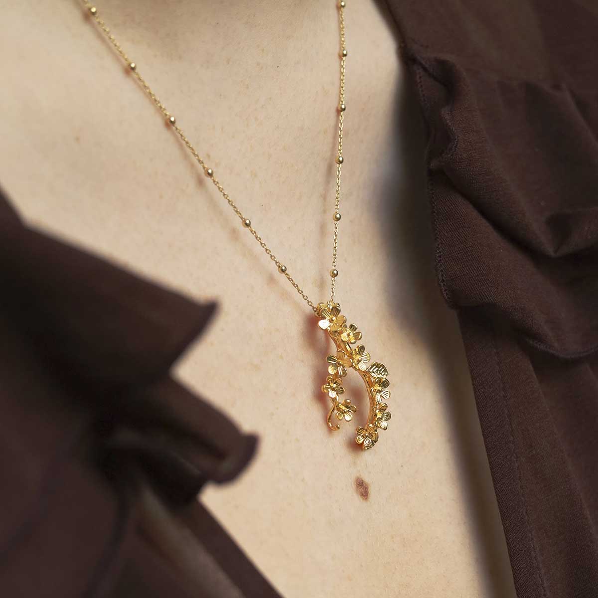 Gold Plated Forget Me Not Cluster Necklace
