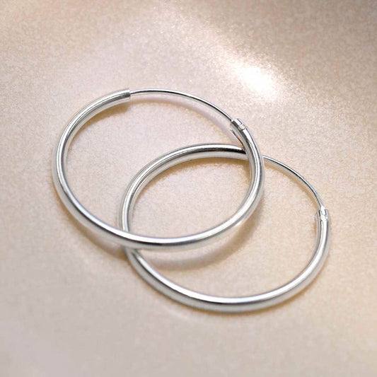 ME447_Sterling Silver 25mm Hoop Earrings_1