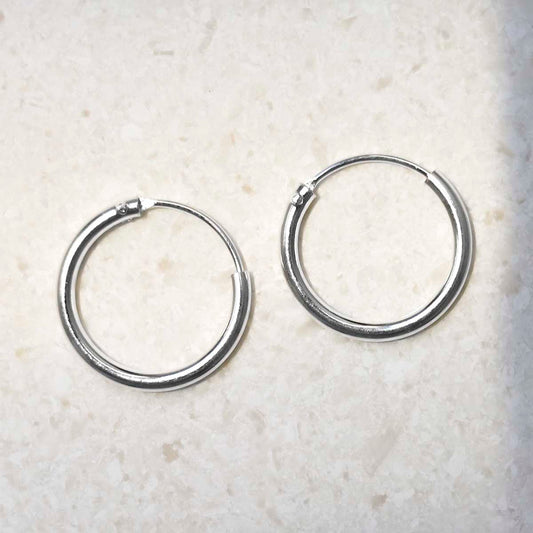 ME444_Sterling Silver 16mm Hoop Earrings_2