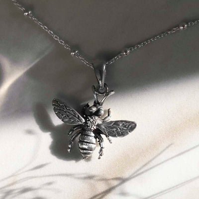 MB218_Sterling Silver Oxidised Honey Bee Necklace_2 new