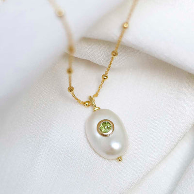 MM03_Sterling Silver Gold Plated Pearl and Peridot Stone Set Gem Necklace_Satellite 2