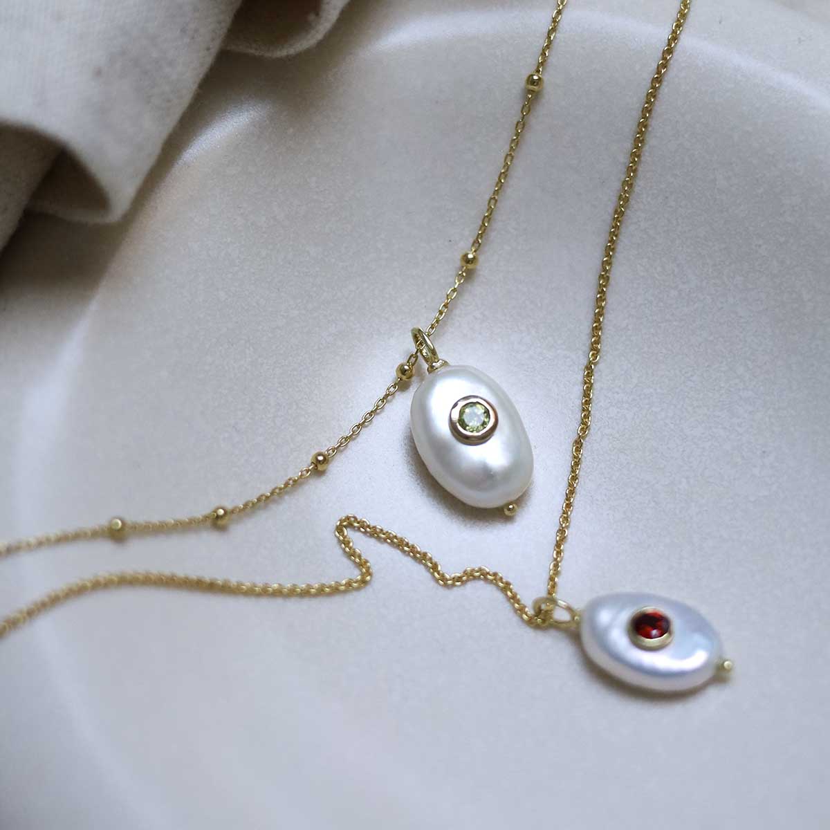 Sterling Silver Gold Plated Pearl and Garnet Stone Set Gem Necklace