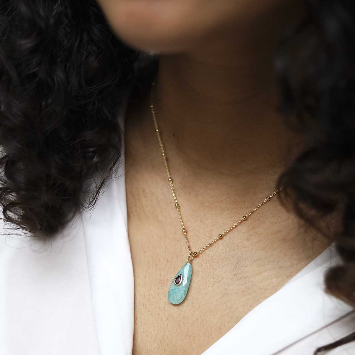 Sterling Silver Gold Plated Amazonite and Garnet Stone Set Gem Necklace
