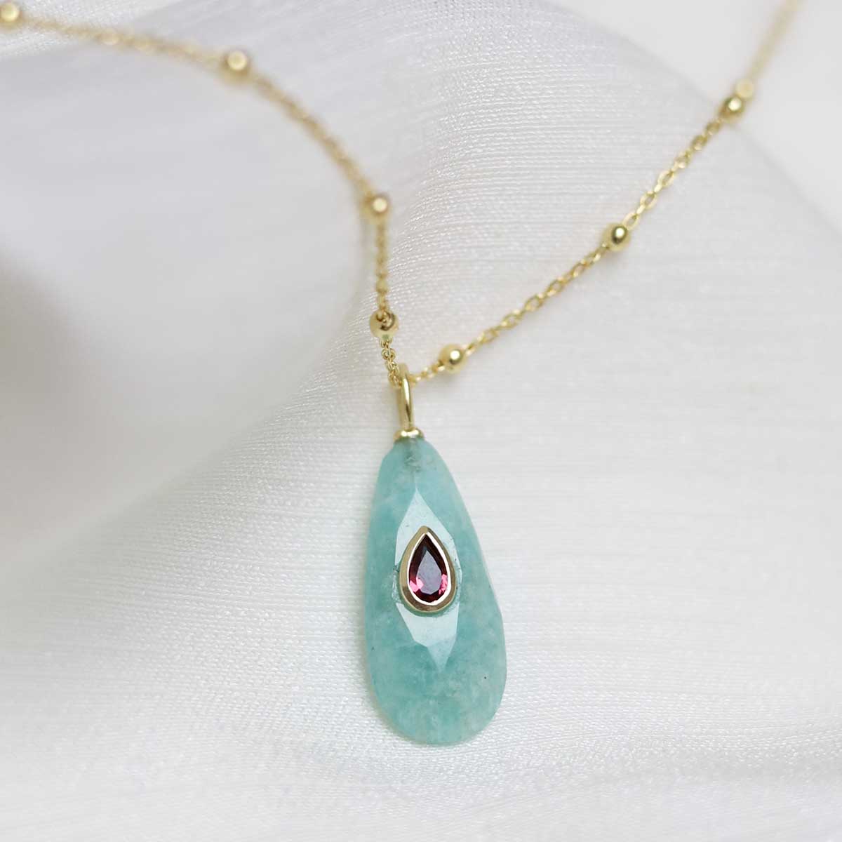 Sterling Silver Gold Plated Amazonite and Garnet Stone Set Gem Necklace