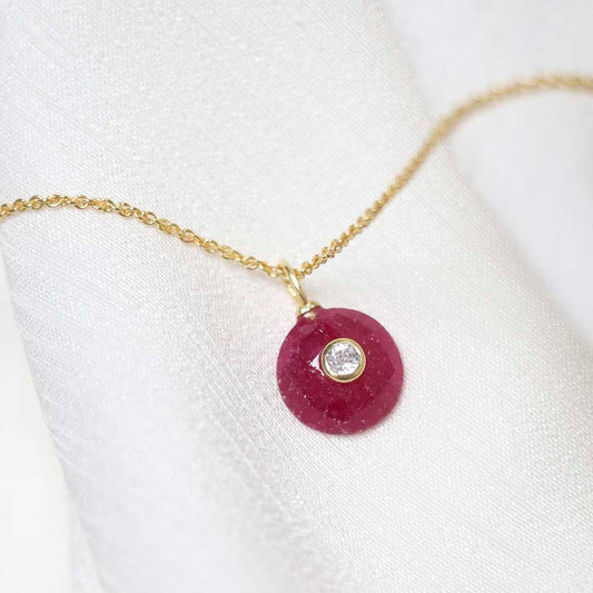 MM12_Sterling Silver Gold Plated Ruby and Blue Topaz Round Stone Set Gem Necklace_trace 1