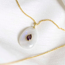 MM18_Sterling Silver Gold Plated Teardrop Moonstone and Amethyst Stone Set Gem Necklace_Trace 1