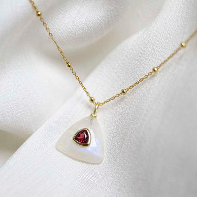 MM22_Sterling Silver Gold Plated Moonstone and Garnet Stone Set Gem Necklace_satellite 1
