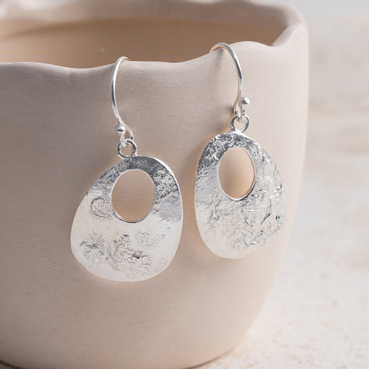 MW09 Sterling Silver Molten Dangly Earrings 1