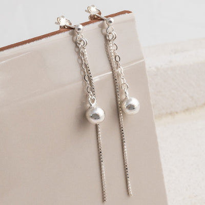 MK820 Sterling Silver Round Box and Ball Studs 1
