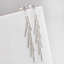 MK826 Sterling Silver Dancing Bar Studs