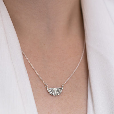 ML727 Sterling Silver Fan Necklace Model Shot