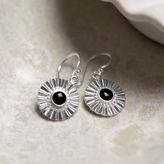 ML700o_Sterling Silver Onyx Sun Disc Dangly Earrings_1