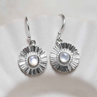 ML700m_Sterling Silver Mother Of Pearl Sun Disc Dangly Earrings_2