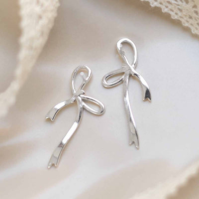 ML721_Sterling Silver Ribbon Bow Studs_3