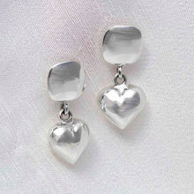 ML712_Sterling Silver Heart Droplet Studs_2-2