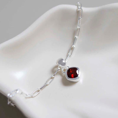 MW01FPB_Sterling Silver Garnet Birthstone Fine Paperclip Bracelet (January) _3