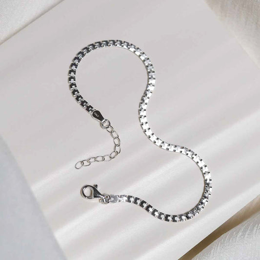 MV1350_Sterling Silver Greek Box Chain Bracelet_1