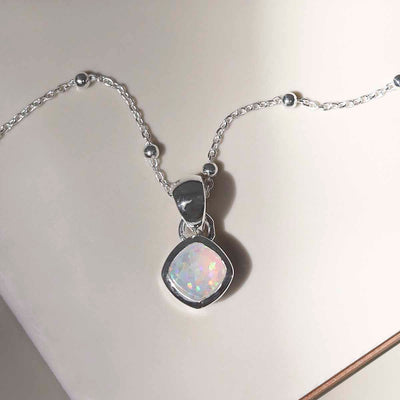 MW10_Sterling Silver Opalite Birthstone Necklace (October)_satellite_1