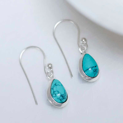 MJ753A_Sterling Silver Dangly Turquoise Teardrop Earring_3