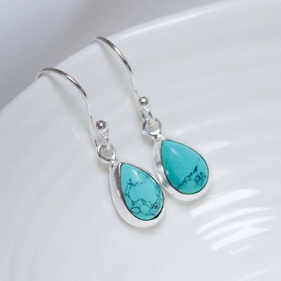 MJ753A_Sterling Silver Dangly Turquoise Teardrop Earring_1