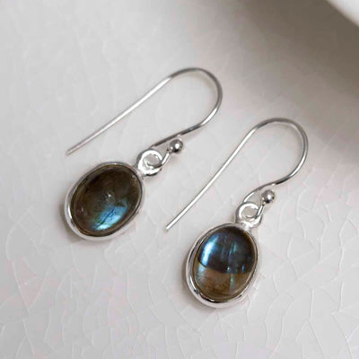MJ751D_Sterling Silver Dangly Labradorite Oval Earrings_1