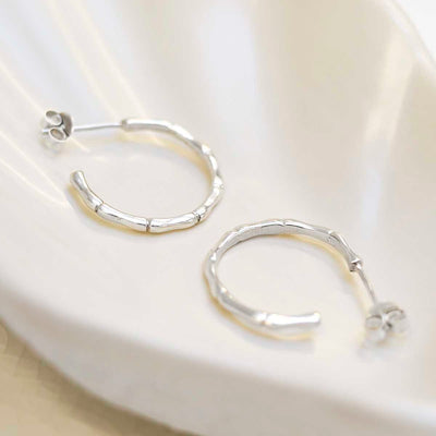 ME496_Sterling Silver Bamboo Hoop Stud Earrings_2