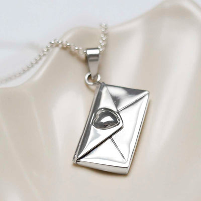 MR1102_Sterling Silver Love Letter Locket_4