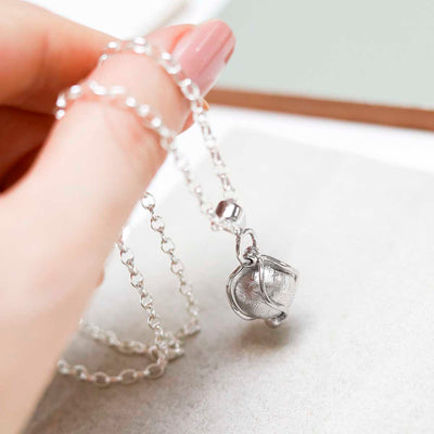 MH654_Muonionsalusta Meteorite Spinning Orb Necklace_5