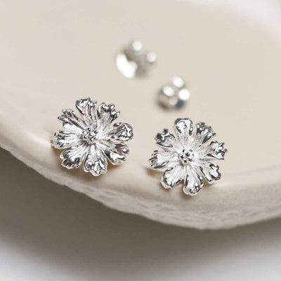 MD285E_Sterling Silver Cosmos Flower Studs_4