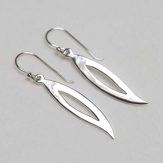 ME367_Sterling Silver Abstract Leaf Earrings_4