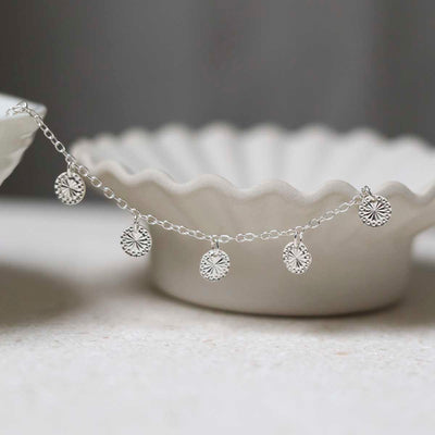 MV1322B_Sterling Silver Diamond Disc Bracelet_1