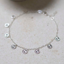 MV1322B_Sterling Silver Diamond Disc Bracelet_4
