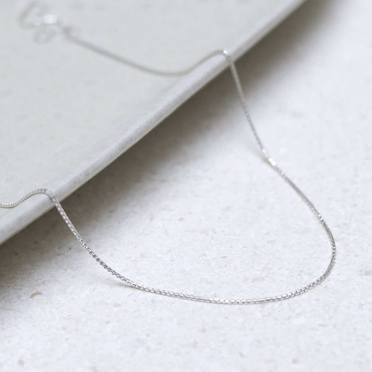 Sterling Silver Round Box Chain Necklace (16-24")