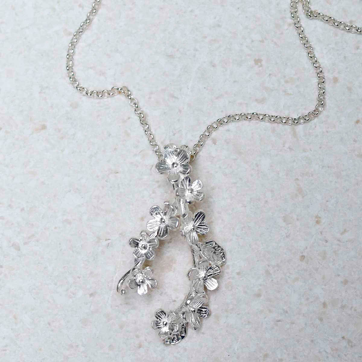 Sterling Silver Forget Me Not Cluster Necklace