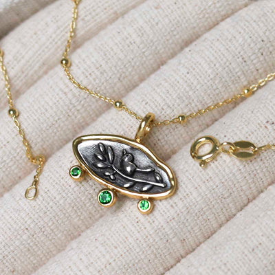 MZB150P_Gold Plated Sterling Silver Hieroglyphics Necklace_3