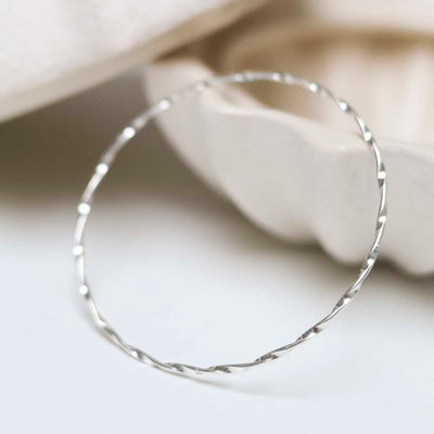 MR1118_Sterling Silver Fine Twisted Bangle_7