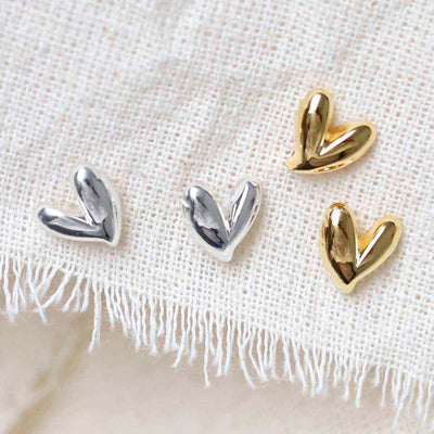 ML722B_18k Gold Plated Brass Love Heart Studs_4