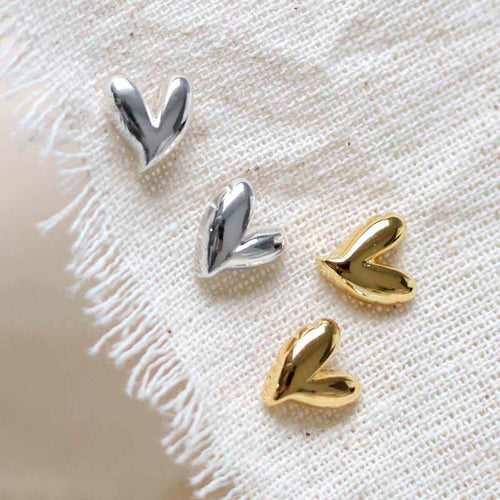 ML722B_18k Gold Plated Brass Love Heart Studs_3