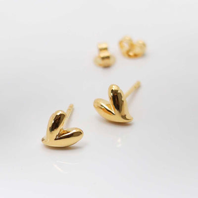 ML722B_18k Gold Plated Brass Love Heart Studs_5