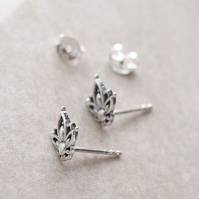 ML934_Sterling Silver Mini Botanical Studs_new 5