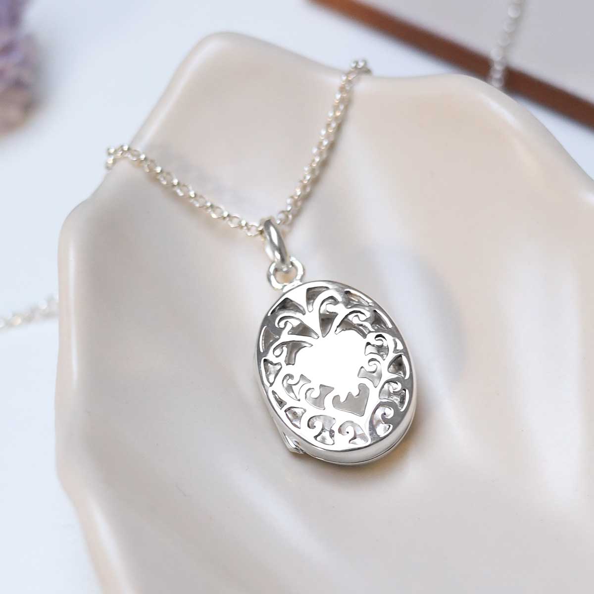 Sterling Silver Vintage Oval Locket