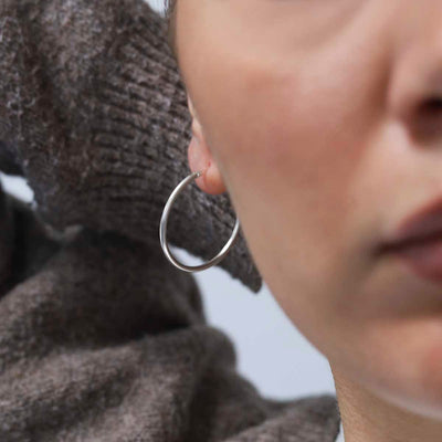 ME448_Sterling Silver 30mm Hoops_8