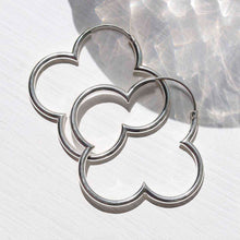 MC278_Sterling Silver Flower Hoops_new 1