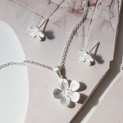 MB207P set 2 WILD FLOWER NECKLACE