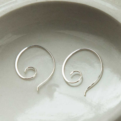 ME507 STERLING SILVER WIRED CURL THREADER EARRINGS 1110X1110 3