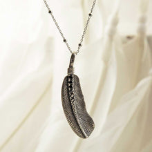 MZA047 STERLING SILVER OXIDISED STONE SET FEATHER NECKLACE 3 1110X1110